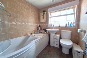 Bathroom - click for photo gallery